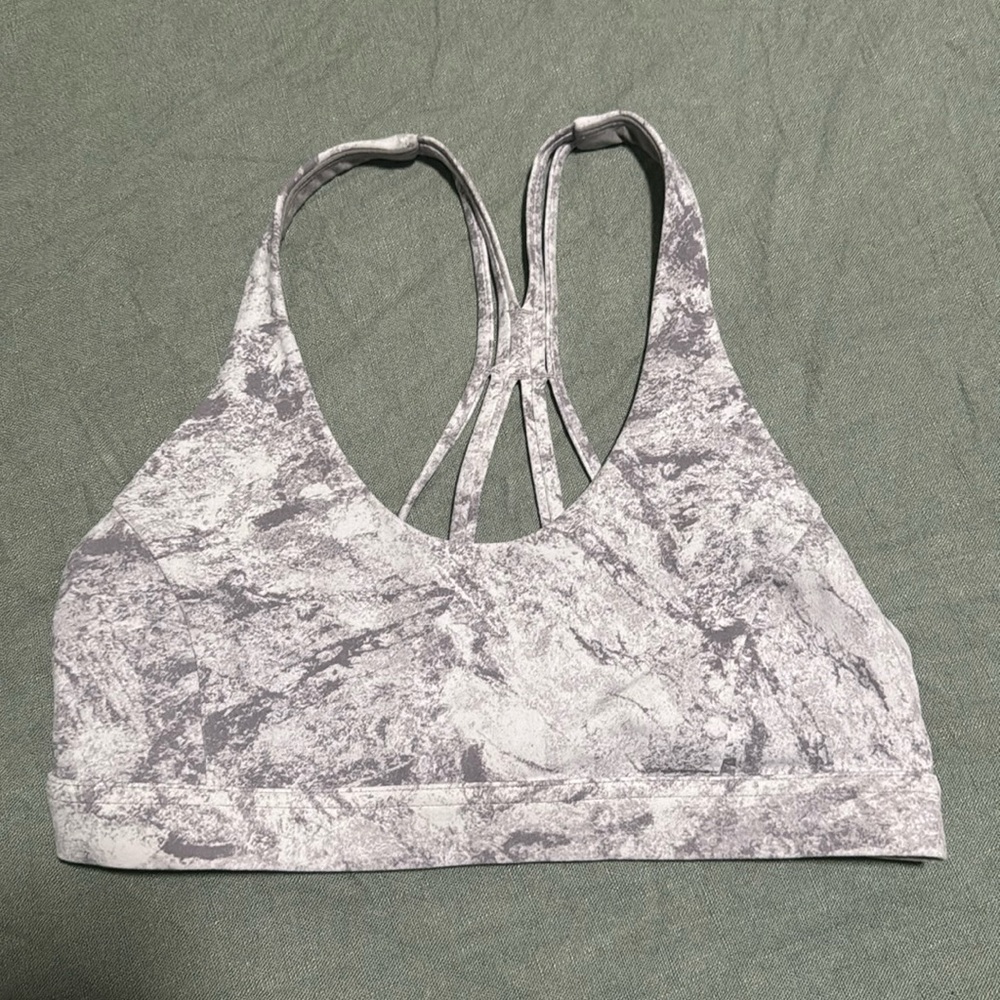 Strappy lululemon sports bra